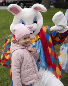 The hunt is on! Kids enjoy Easter egg hunt in Elk Grove Village