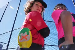 Sliding mitts are baseball’s ‘must-have,’ even if at youth levels, they’re all fashion, no function